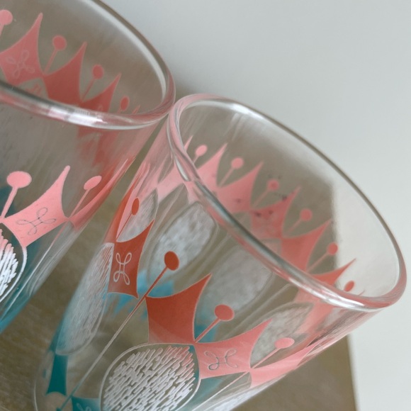 Set of 4 1950’s Vintage MCM Anchor Hocking Pink and Turquoise Juice Glasses - Picture 7 of 11